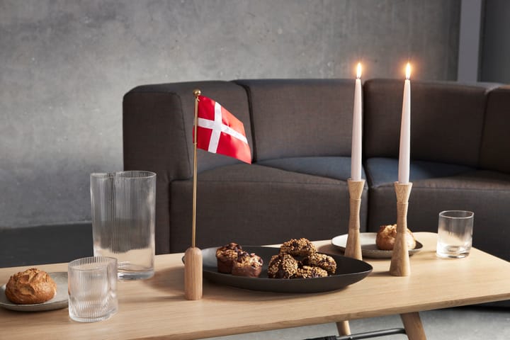 Celebrating Denmark bordflag 40 cm, Oak-brass Andersen Furniture