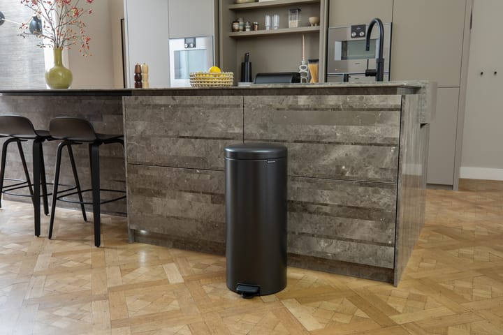 New Icon pedalspand 30 liter, Confident Grey Brabantia