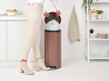 New Icon pedalspand 30 liter - Satin Taupe - Brabantia