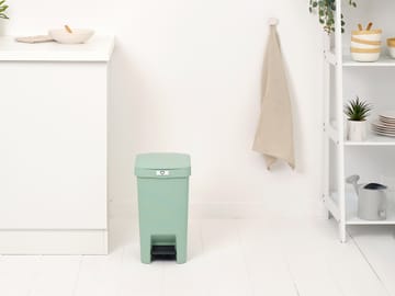 StepUp pedalspand 16 L - Jade green - Brabantia