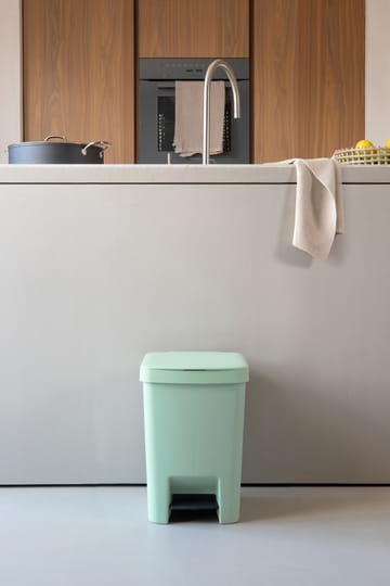 StepUp pedalspand 25 L - Jade green - Brabantia