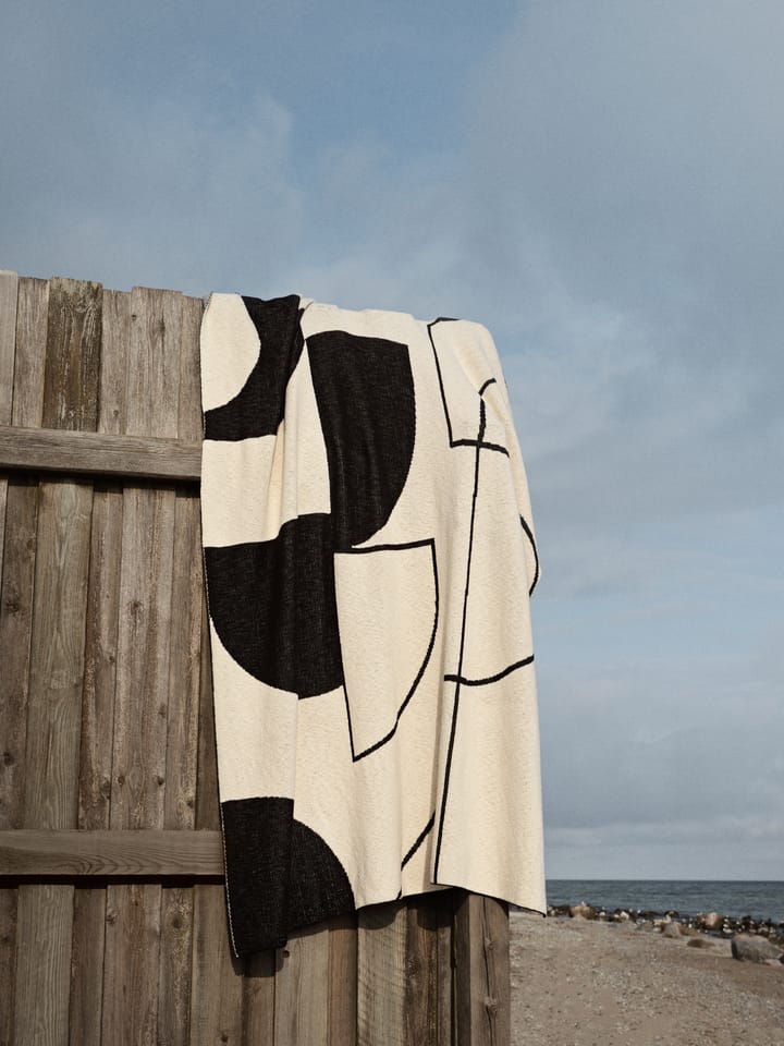 Maren plaid 130x180 cm, Black-off white Broste Copenhagen