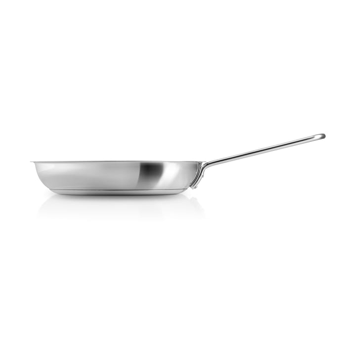 Eva Trio Stainless Steel Slip-Let keramisk stegepande, 24 cm Eva Solo