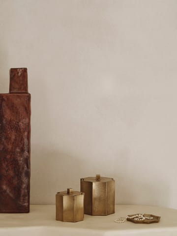 Otte dekorationsbakke 9,5x9,5 cm - Brass finish - ferm LIVING