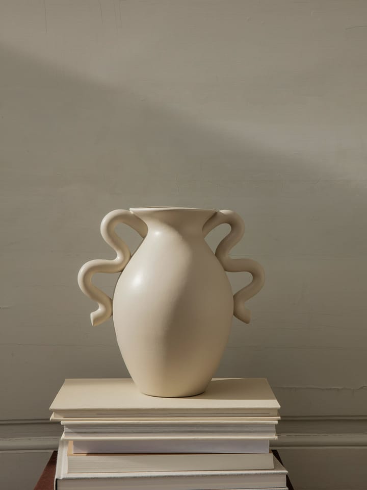 Verso vase 27 cm, Cream ferm LIVING