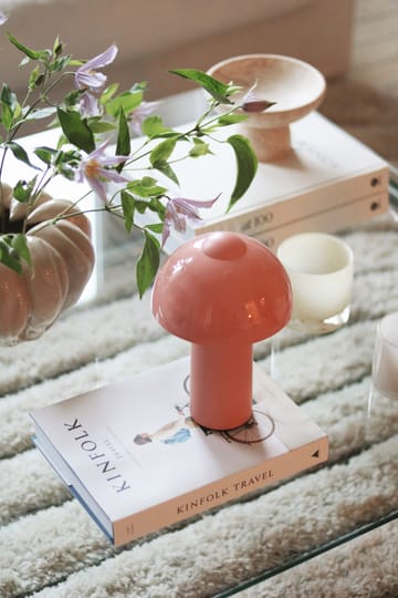 Buddy portabel bordlampe - Blush - Globen Lighting