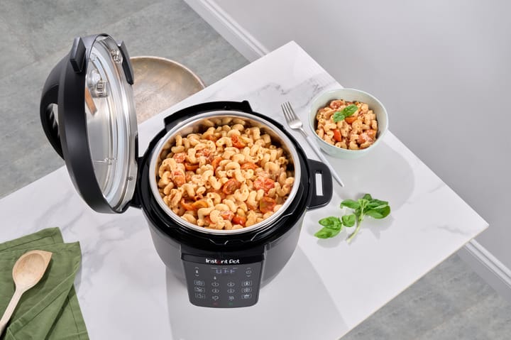 Instant Pot multicooker 5,7 L, Black Instant Pot