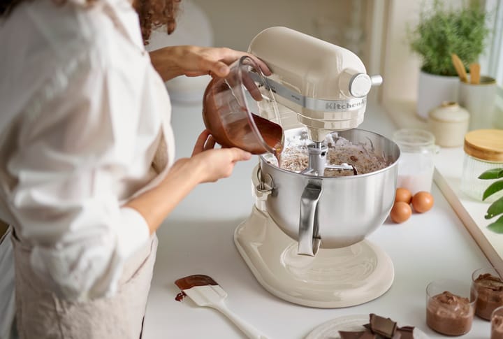 Artisan køkkenmaskine med løftearm 5,6 L, Almond cream KitchenAid