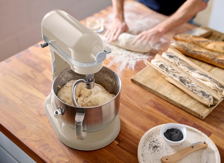 Artisan køkkenmaskine med løftearm 6,6 L, Almond cream KitchenAid