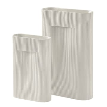 Ridge vase 35 cm - Offwhite - Muuto