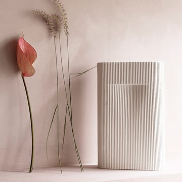 Ridge vase 35 cm - Offwhite - Muuto