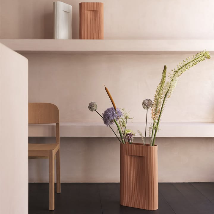 Ridge vase 48,5 cm, Terracotta Muuto