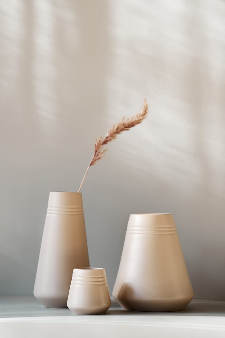 Lines vase 22 cm
, Beige NJRD