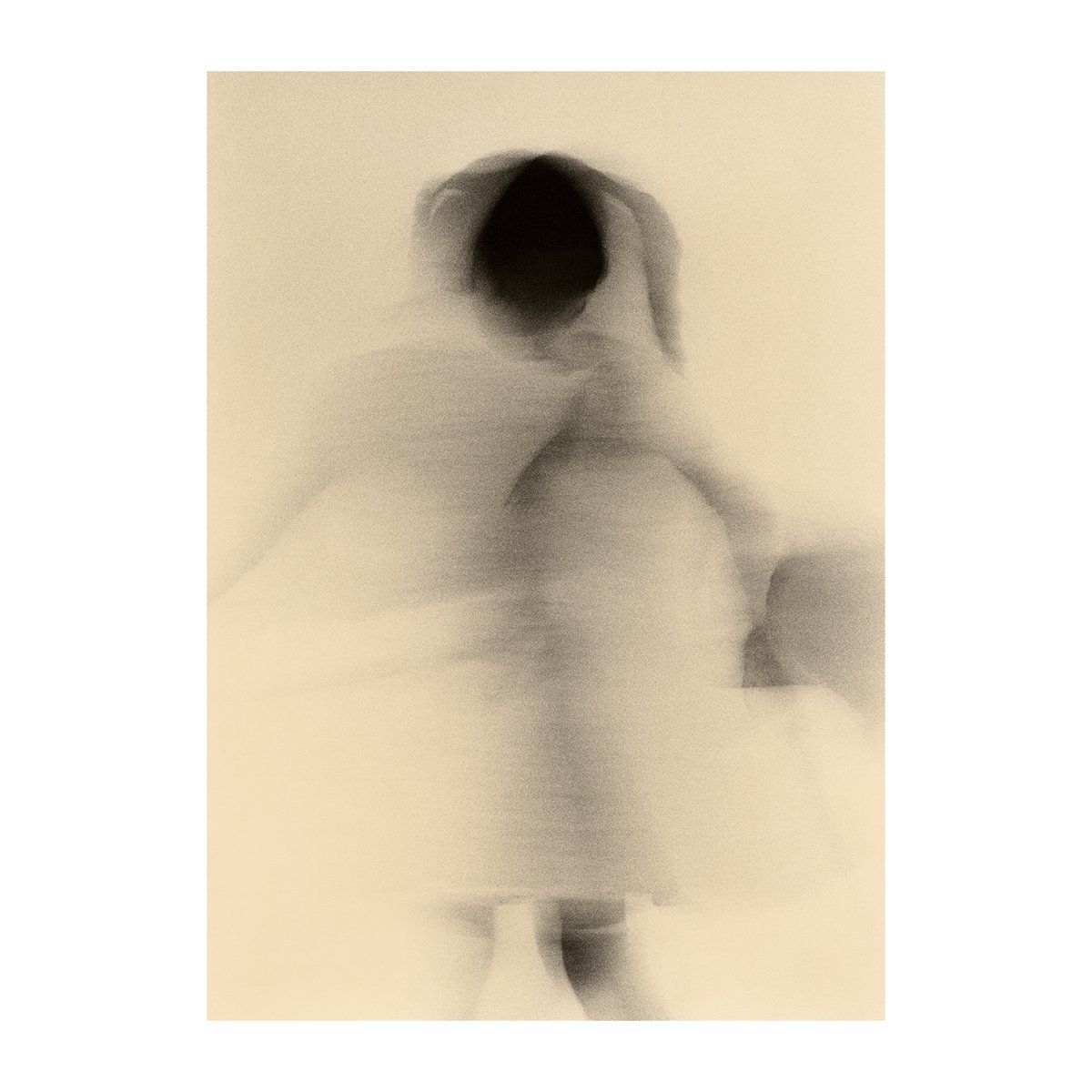 Paper Collective Blurred Girl plakat 50×70 cm