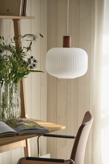 Fair loftslampe Ø30 cm - Frostet glas/Mørkbejdset ask - Scandi Living