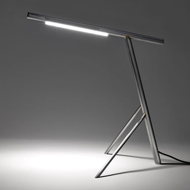 Mattia bordlampe, Steel/Brass Serax