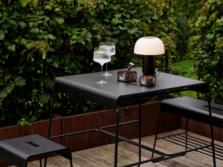 A-bench outdoor bænk med hylde 45 cm, Black Zone Denmark